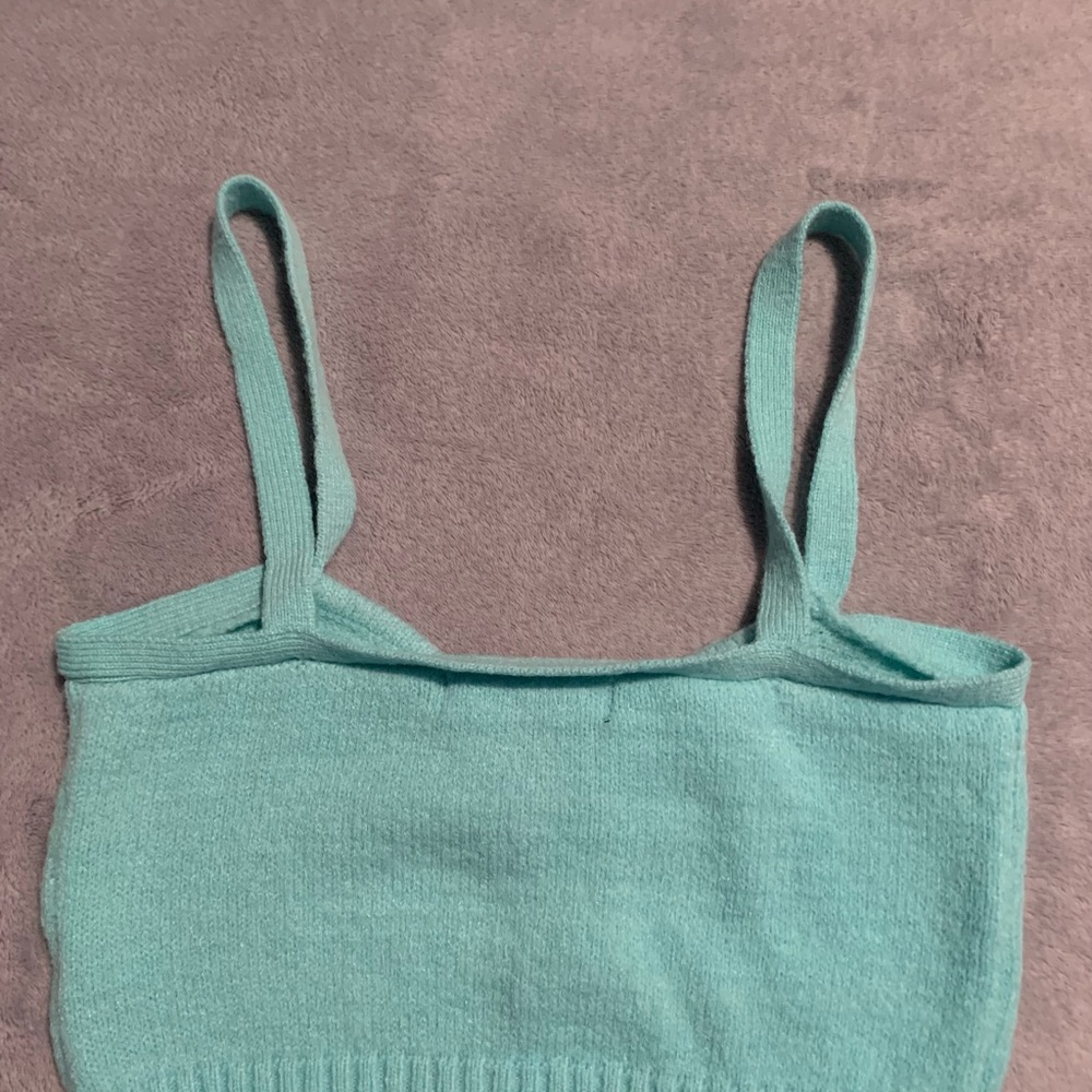 Witty Fox Crop Tops - Picture 2 of 3